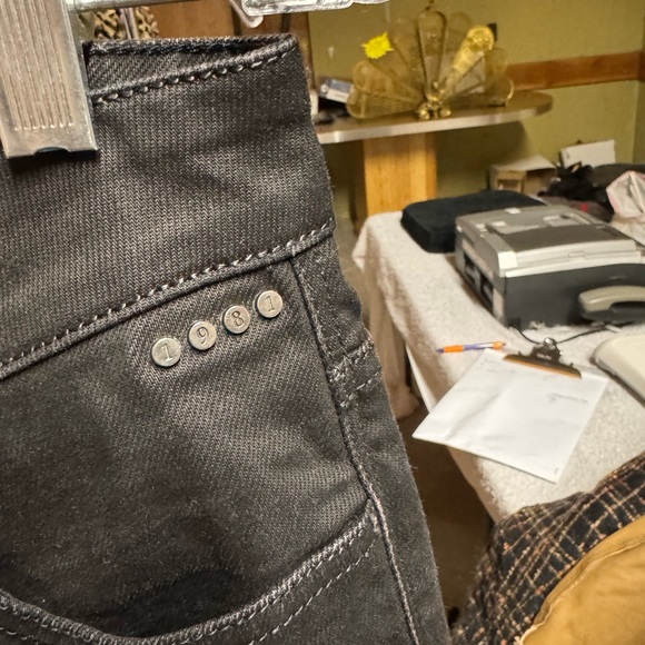 SOLD: Out of Stock - Picture 3 of 4